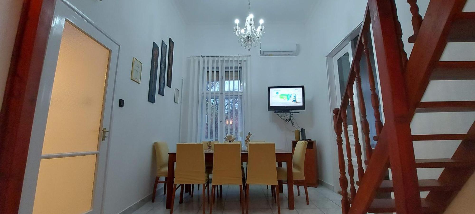 Civis Gold Apartman Debrecen Ngoại thất bức ảnh