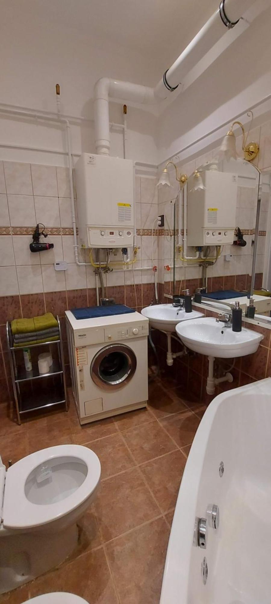 Civis Gold Apartman Debrecen Ngoại thất bức ảnh